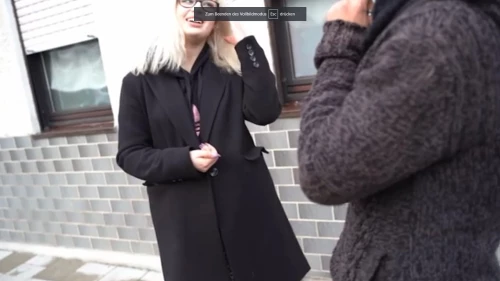 Juicy Jane's new user shoot: approached on the street!: Ansehen auf EroticOnly.DE